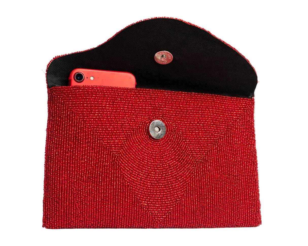 Red Handmade Haitian Women Envelop Clutch Purse Made of Beads