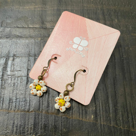 Ceramic Daisy Earring